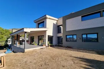 Habitatge 464